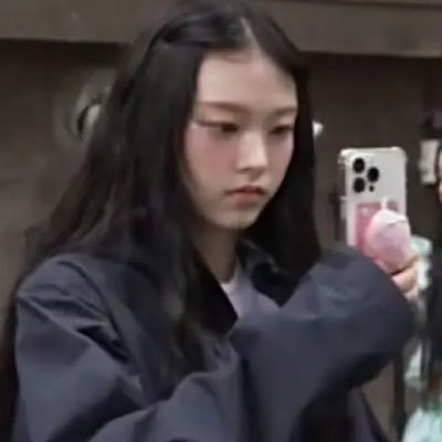 eatRrin's profile picture. #HAERIN ♡☽☽