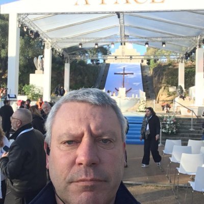 SasuSsiap's profile picture. Assiste et accompagne, les personnes depuis plus de 30 ans, dans le domaine de la sécurité.