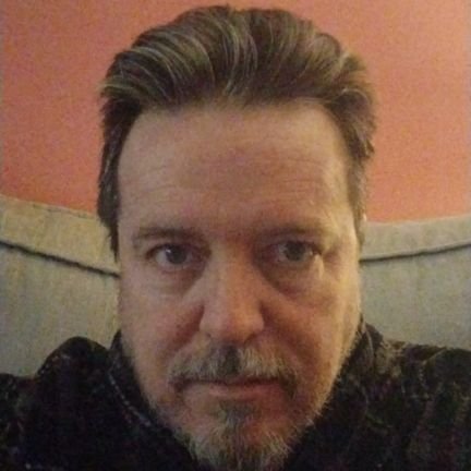 LesWhit81053497's profile picture. 