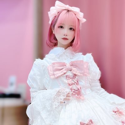 ♡ ToAlice Staff ( @toalicejapan ) ♡ ぴんく、もふもふしたもの、ねこ、あざらし、かわいいものが好き♡ 144cm🎀イエベ春🌷🌸Sサイズを着用します!!