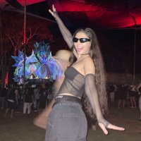 Luvi 🐝🔮 (@luanaviezzer) 's Twitter Profile Photo Luvi 🐝🔮 (@luanaviezzer) 's Twitter Profile Photo