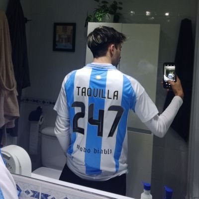 TitoTaquilla's profile picture. esquizofrénico 
intenso