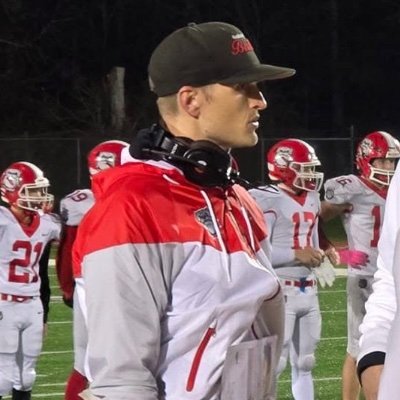 @RVBulldogs Educator and Head Football Coach @GroveCtyCollege Grad
