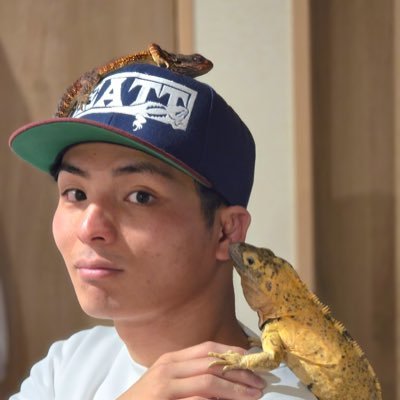 VivariumShopBarba・EATTの新人スタッフです。アニ マルタイガさんの弟分として動画配信も担当。
どうぞよろしくお願いします!
お店: @Vivarium_barba / タイガさん@animaltaiga8