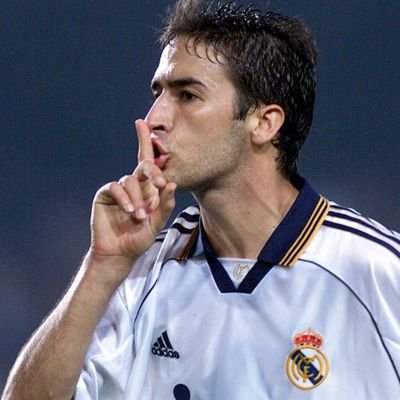Madridista y madrileño con familia en Andalucía. ¡Hasta el final, vamos Real!
Amante del fútbol de los 2000-2010.