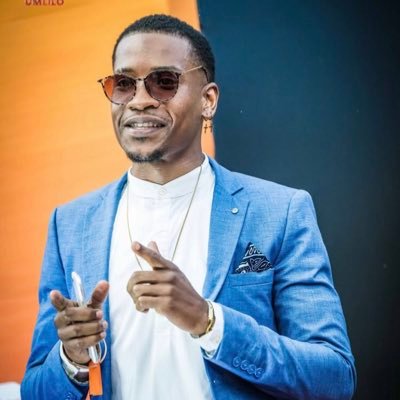 🎬Actor | 📸Model |🔥Big Brother Mzansi S5
#BandanaBoys energy #SipsGang loyalty. IG: @sipha_lee_ FB: Sipha Lee Mthembu asacondigital@gmail.com FOR BOOKINGS