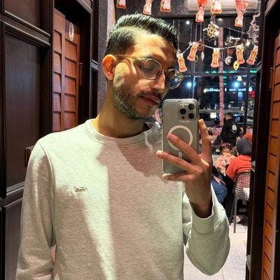 رحمة الله عليك يا أبى ❤️.
astrostudent ,
video editor ,
Finally I'm just a dreamer
