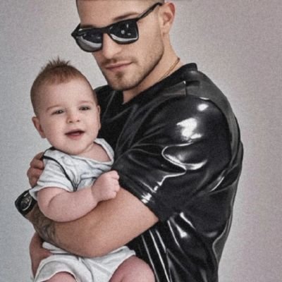 Girlscarol1's profile picture. #teambaronesa 👑