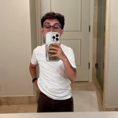 lukponts's profile picture. não tem piada é só loucura