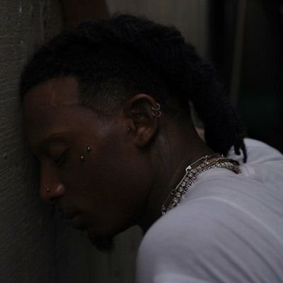 dontaskladi's profile picture. me, my, mine.