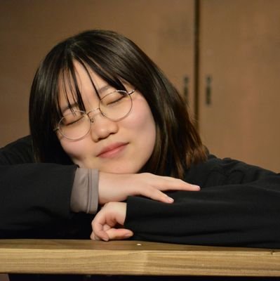 yappy_1113's profile picture. 劇団バッカスの水族館所属 / 21歳 / 演出助手など / 小屋入りすると靴が壊れる人(5足目)