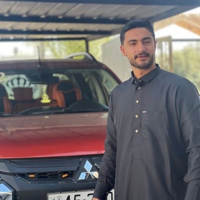 Civil Engineering || Yu👷♂️
.
.
جزء من القصة لا أحد يعرفه، هذا الجزء تحديدًا غيّرك
بأكملك🤍🖤
.
.