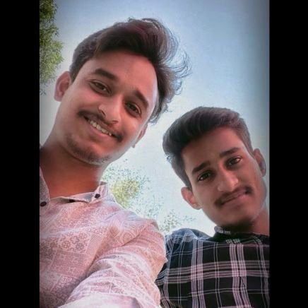 Co-founder @itscherryglitz | SDE @iServeUIndia (Fintech) | Go, Zig developer | Full stack (MERN) | DevOps