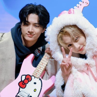 #EXO D.O since 2012 || #EN— #야옹즈 yaongz 🐾 since 2022 || #SEVENTEEN Wonwoo since 2015 || #REDVELVET JOY since 2015 || aespa enjoyer