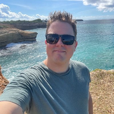 Christ Follower | AV Technician | Drummer | Apple Fanboy | Guru of Go | Professional Googler