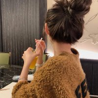 Elly (@chen3yue) 's Twitter Profile