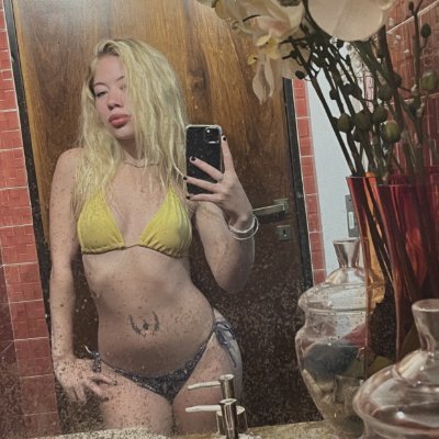 Ireland’s got the charm but Ive got the spark youll never forget. DM me if you want to flirt with danger and feel FREE like only the bold do 🍀👇