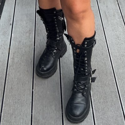 25, entitled and ruthless , 420 friendly Domme 🤍 PayPal : kpsc2000@gmail.com €25 to be acknowledged