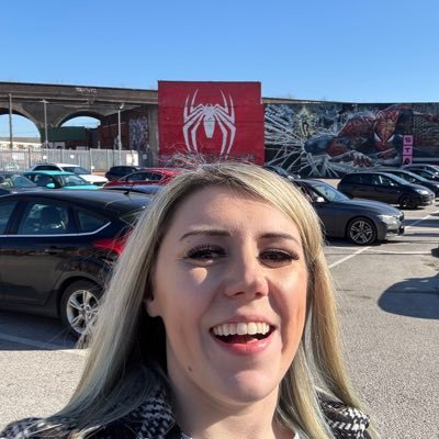 ☼ || nothing is impossible|| ☼ runner🏃🏽♀️dog lover🐶, model💃🏻 Coggeshall Town🔴⚫️KPR🟦⬜️ comic cons⚡️