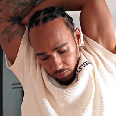 f1nnishgurl's profile picture. 4433 ~