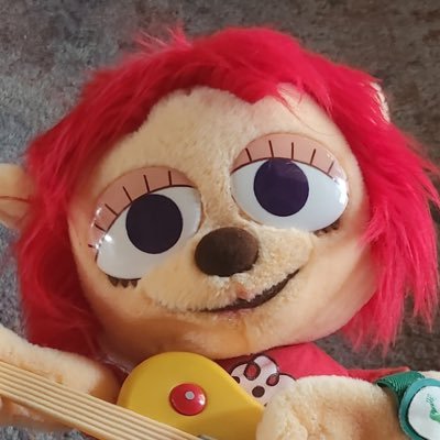 mousenhouse_'s profile picture. she/her || hang loose, silly goose