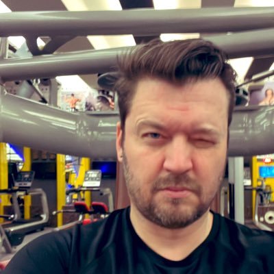 Chekomasti's profile picture. “Geçmiş geleceğe, suyun suya benzemesinden daha fazla benzer.”