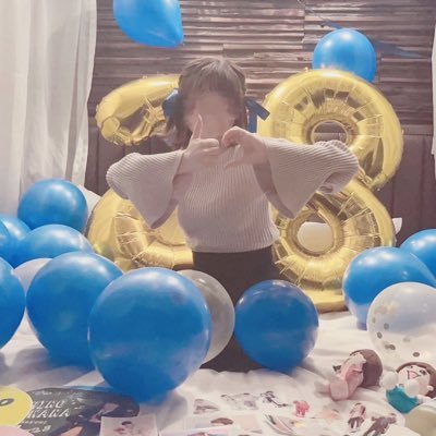 pferd_dawn's profile picture. 装備:ゴボウソード / 一妻多夫多妻制採用型オタ/ ストレート暴食 / 食い気味でハッフルパフ / 存在がカーニバル / 某奥さんの舞台に出たい / おしゃれツイッタラーアカウント🦦🧂 / 結さん甘やかし隊長