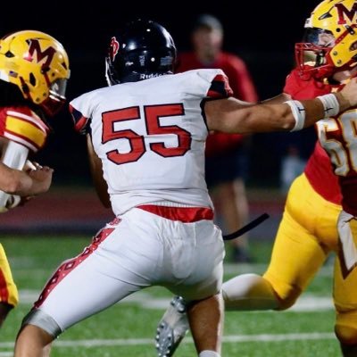 DL/TE/ 6’2 255lbs/ Class of 26/ DuQuoin Hs/ 3.3 GPA/ NCAA ID: 2504580137/ 300lb Power Clean/ 330 lb Bench Press/ 33 in vert/ 4.8 40 yd/ 9’7 Broad Jump