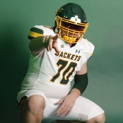 LT/DT/P|6'3|275|Cactus Shadows HS|3.5 GPA|📱-(623)-297-9402| HC- @cdixonii
🇦🇺