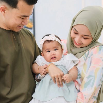 Forever AzrAzz 💖 ZeaZinnirah