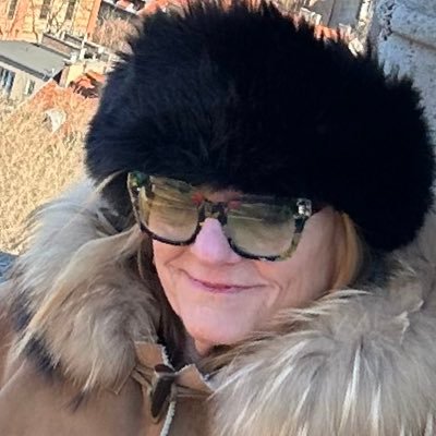 luckcuck_karann's profile picture. 