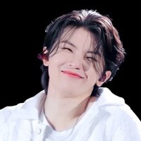 우지냥이 (@lunehoon) 's Twitter Profile