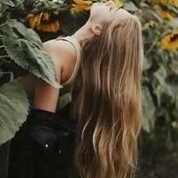 Puemoo0821617's profile picture. 👗 Fashion Apparel · 👜 Handbags · 👟 Trendy Shoes✨ Evelyn Apparel Global Delivery ✨Wholesale Clothing | Direct Supply of New Fashion | Global Partners 🌍