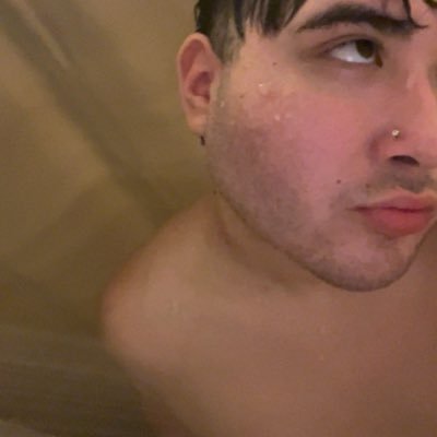NSFW 🤭 M25 AZ Mexican VERSE UNCUT 👅 I need a nerdy gamer bf 🔞MDNI