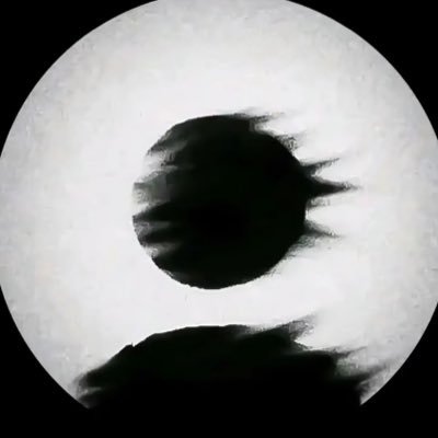 _lowkeyzee's profile picture. 21+ | Male Creator | - 👉 | DM/Email for info | lowkeyzeeinfo@gmail.com