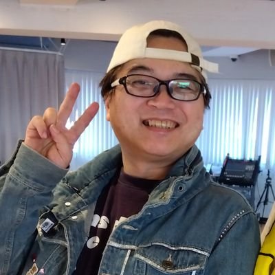アカウント移行が上手くいかなかったので、相互だった方ぜひフォローお願いします!
地理歴史好きな元居酒屋店長ガルパンおじさんです。
旅行にカラオケ、初代TPDはじめとするアイドル冬の時代、ミリタリー系プラモデル(大戦中の戦車中心)佐藤大輔(特にRSBC)も好き🩷
現在は月1パードルダンス部でリーダーに夢中💃