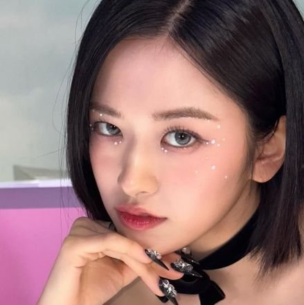 kosonganbgtnic's profile picture. https://t.co/uyub5ZtAiW : 𝗕𝗲𝗿𝘀𝘂𝗮 𝗺𝗲𝗺𝗮𝗱𝘂 𝘄𝗶𝗰𝗮𝗿𝗮. 𝗕𝗲𝗿𝗺𝗲𝘀𝗿𝗮 𝗺𝗲𝗹𝘂𝗽𝗮 𝘄𝗮𝗸𝘁𝘂. — Michelle Alia Tjoanda. (I-OC / NSFW)