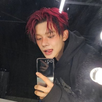 znw3g's profile picture. 06 ku 経営