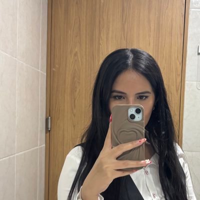 Soy la morra castrosa que parece rocola 🪿