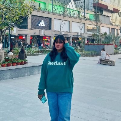 she/her |
🇮🇳📍|
Pisces♓ |
Ambivert🧍🏻‍♀️|
Creating a life i love 🧸💫🥂🌄
