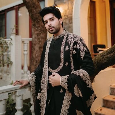 This is an Unofficial Fan Club Twitter account of @ArmaanMalik22
