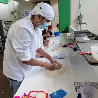 Oscar1495841294's profile picture. todo con condon ,me gusta que también como pasivo me la mamen y que sepan meterla me mama la verga