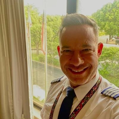 SgtUsmil's profile picture. Born with a love of the sky, I've been pursuing the horizon since I was a child. Now, as a pilot, I live my dream every day, soaring through