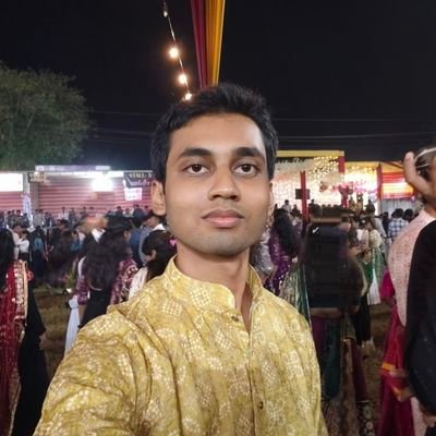 vraj_patel_15_'s profile picture. A beginner coder