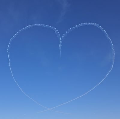 obskkD1crqCp9Sg's profile picture. 