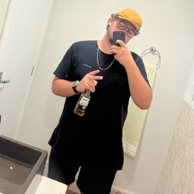 Myst1cR6's profile picture. R6 player aposentado 😮‍💨 • Minas Gerais 🇧🇷 • Eng. Agronômica 🌱