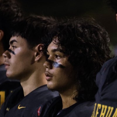 LEILEHUA HIGHSCHOOL C/O ‘27| 3.2 GPA| SLOT/WR| 5’6” 145lbs.| IG:@romeo2bon| Contact: (808)304-4050; Gmail:romeo2bon@gmail.com