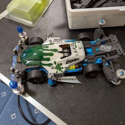 Satorustyle's profile picture. 今年小学生3年生になる息子が只今絶賛ミニ四駆にハマり中ꉂ🤣🤣🤣𐤔𐤔
今年は親子でどこかのレースで優勝👑したい…🫠😊
よろしくお願い致します🫧