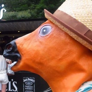 barclaret's profile picture. 馬とエイリアン。フェスやライブ、飲食などを主に載せてます。飲食店の経営と商店街の管理をしています。