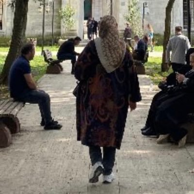 Görünce mutlu oldugumuz insanlar vardır. Allah O insanların sayısını arttırsın.. 🌷YALOVA🌷